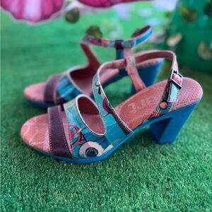 Women's Turquoise Patterned Block Heel Sandals